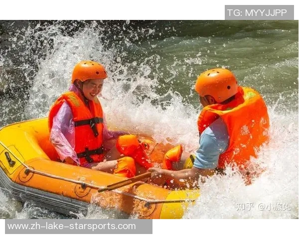 足球撞杆子瞬间的惊险与欢笑解析球场上不可忽视的精彩瞬间 足球撞杆子瞬间的惊险与欢笑解析球场上不可忽视的精彩瞬间